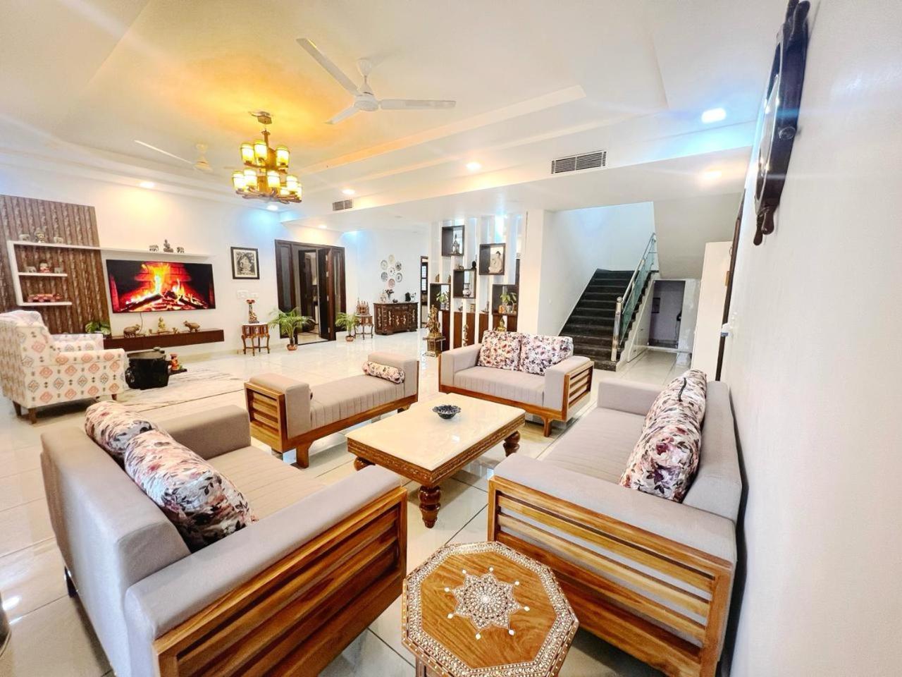 Bundeli Kothi - A Unique Farmstay Орчха Экстерьер фото